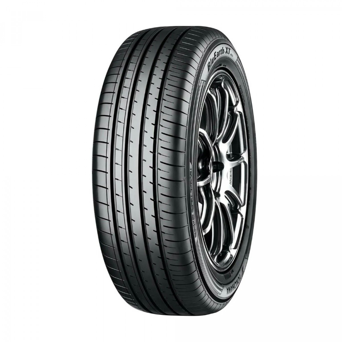 Автошина YOKOHAMA 215/60R17 96V AE61