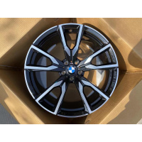 Фото товара - 9,5*21 5*112 ET36 66,6 Zumbo Wheels Glossy Black Machine Face. Вариант №1