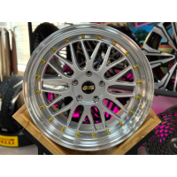 Фото товара - 8,5*19 5*120 ET22 74,1 Zumbo Wheels Silver Polish Lip. Вариант №1