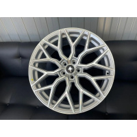 Фото товара - 9*20 5*112 ET30 66,6 Zumbo Wheels Silver Face. Вариант №3