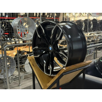 Фото товара - 8/9.5*20 5*112 ET27/43 66,5 Zumbo Wheels Black Machinen Face. Вариант №3