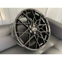 Фото товара - 8*18 5*108 ET35 73,1 Zumbo Wheels gloss black. Вариант №3