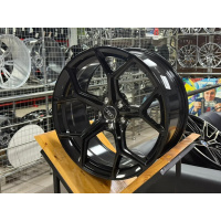 Фото товара - 8.5*19 5*112 ET35 66,45 Zumbo Wheels Gloss Black. Вариант №1