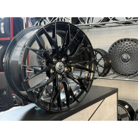 Фото товара - 8*18 5*108 ET35 73,1 Zumbo Wheels gloss black. Вариант №1