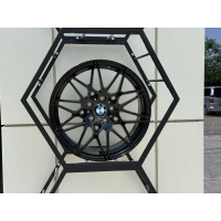 Фото товара - 8*18 5*120 ET30 72,6 Zumbo Wheels Gloss Black. Вариант №2