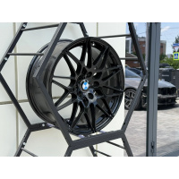 Фото товара - 8*18 5*120 ET30 72,6 Zumbo Wheels Gloss Black. Вариант №1