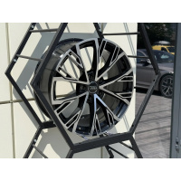 Фото товара - 8*18 5*112 ET35 66,45 Zumbo Wheels gloss Black machinen face. Вариант №3