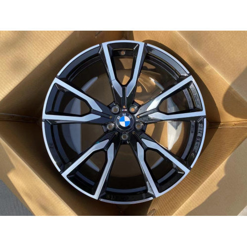Большое фото товара - 10,5*22 5*112 ET40 66,6 Zumbo Wheels Glossy Black Machine Face, 101110. Вариант №2