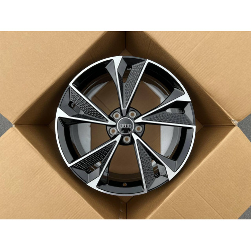 Большое фото товара - 8,5*19 5*112 ET30 66,45 Zumbo Wheels Glossy Black Machine Face, 102011. Вариант №2