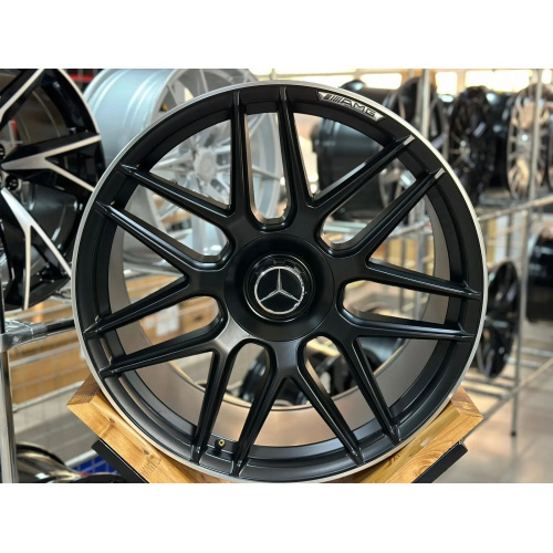 Большое фото товара - 10.0*22 5*130 ET30 84,1 Zumbo Wheels Matt Black Polish Lip, 501006. Вариант №5