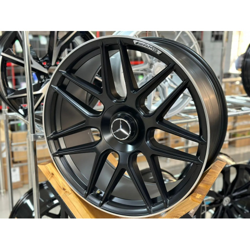Большое фото товара - 10.0*22 5*130 ET30 84,1 Zumbo Wheels Matt Black Polish Lip, 501006. Вариант №4