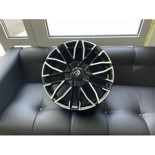 Большое фото товара - 8.0*19 5*108 ET40 63,4 Zumbo Wheels MB, 501026. Вариант №4