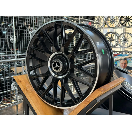Большое фото товара - 10/11*21 5*112 ET45/42 66,6 Zumbo Wheels Matte Black Machined Lip, 501030. Вариант №3