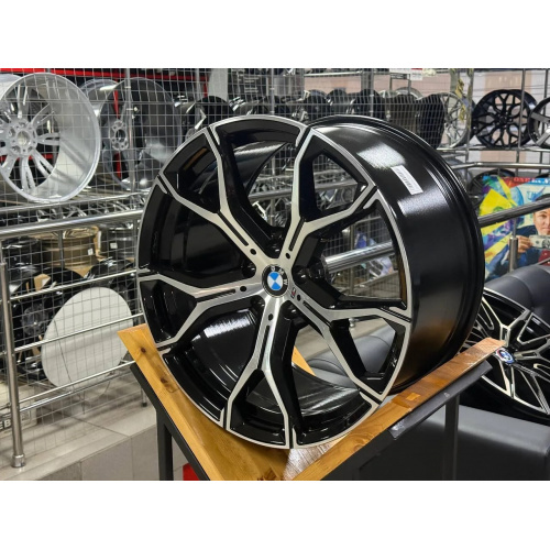 Большое фото товара - 9/10.5*20 5*112 ET35/40 66,5 Zumbo Wheels Black Machinen Face, 501044. Вариант №4