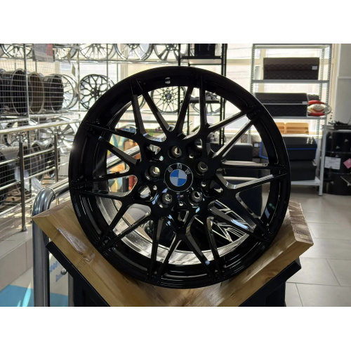 Большое фото товара - 8*18 5*120 ET30 72,6 Zumbo Wheels Gloss Black, 501052. Вариант №5