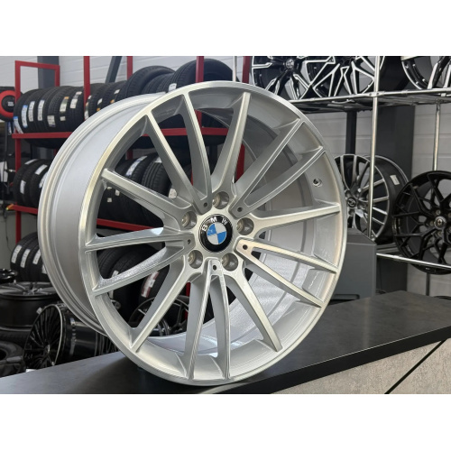 Большое фото товара - 8.5/9.5*19 5*120 ET25/39 72,6 Zumbo Wheels Silver Machined Face, 501063. Вариант №4