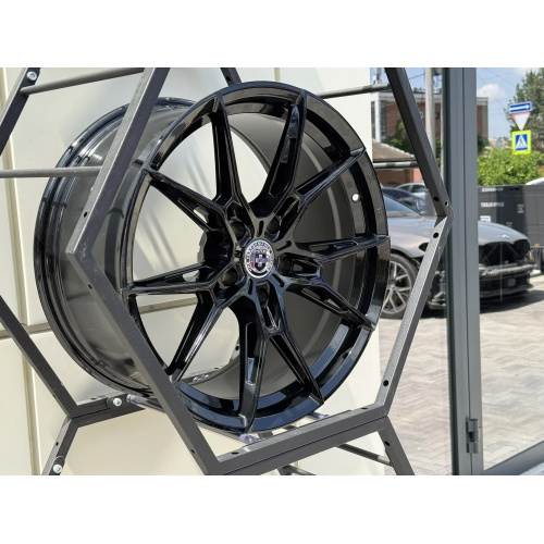 Большое фото товара - 8.5/9.5*19 5*120 ET30/35 72,6 Zumbo Wheels Gloss Black, 501086. Вариант №6