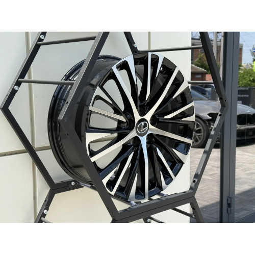 Большое фото товара - 8*18 5*114.3 ET40 60,1 Zumbo Wheels gloss Black machine face, 501104. Вариант №4