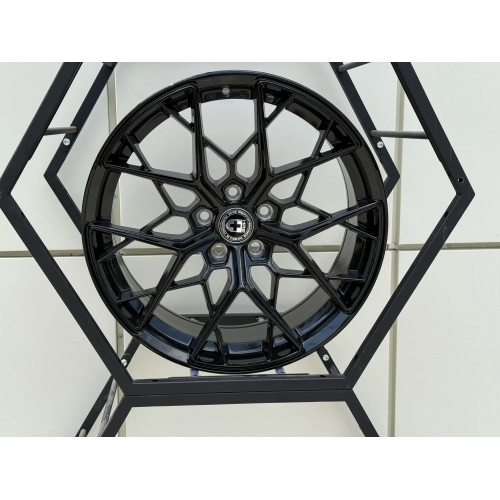 Большое фото товара - 8*18 5*114.3 ET35 73,1 Zumbo Wheels gloss black, 501108. Вариант №5