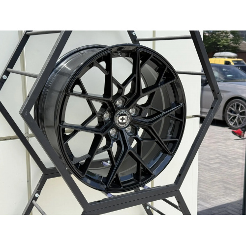 Большое фото товара - 8*18 5*114.3 ET35 73,1 Zumbo Wheels gloss black, 501108. Вариант №4